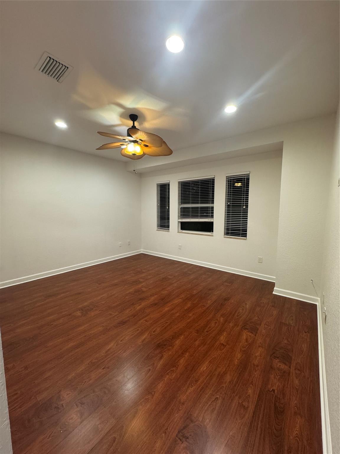 Heron Bay Comm 170-76 B - Residential Lease