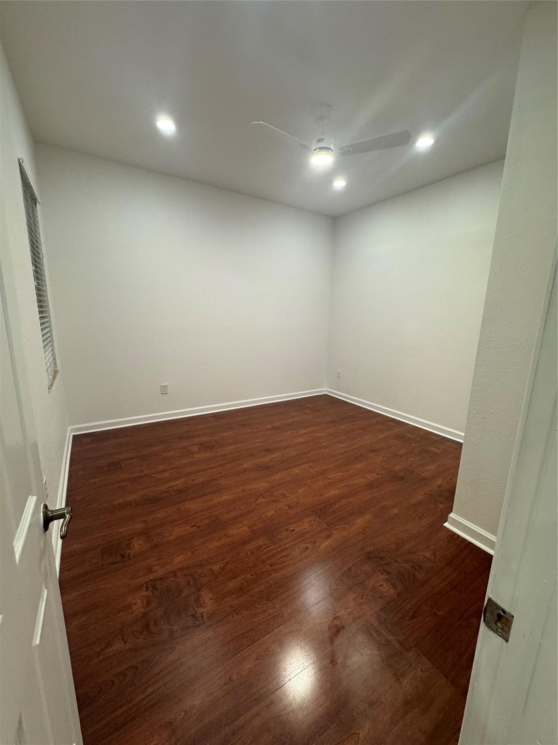 Heron Bay Comm 170-76 B - Residential Lease