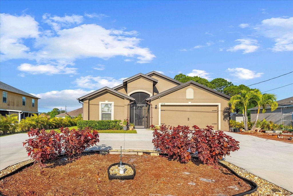Photo of 3718 SW Savona Boulevard, Port Saint Lucie, FL 34953 (MLS # R10986345)