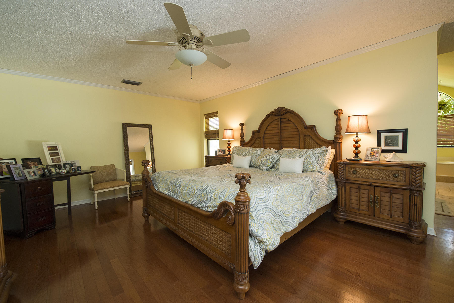 SABAL PALM ESTATES/ Tiburon - Residential