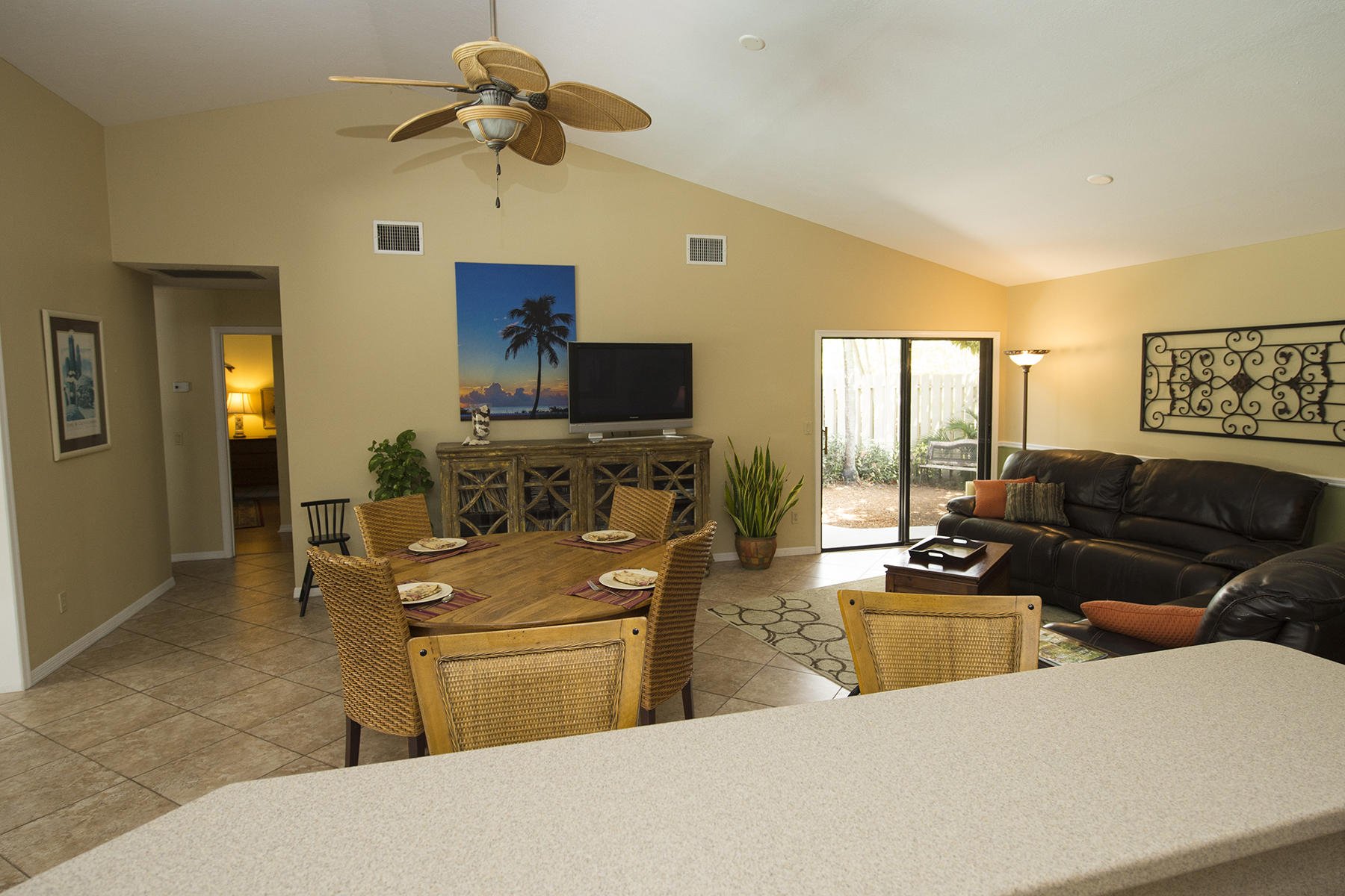 SABAL PALM ESTATES/ Tiburon - Residential