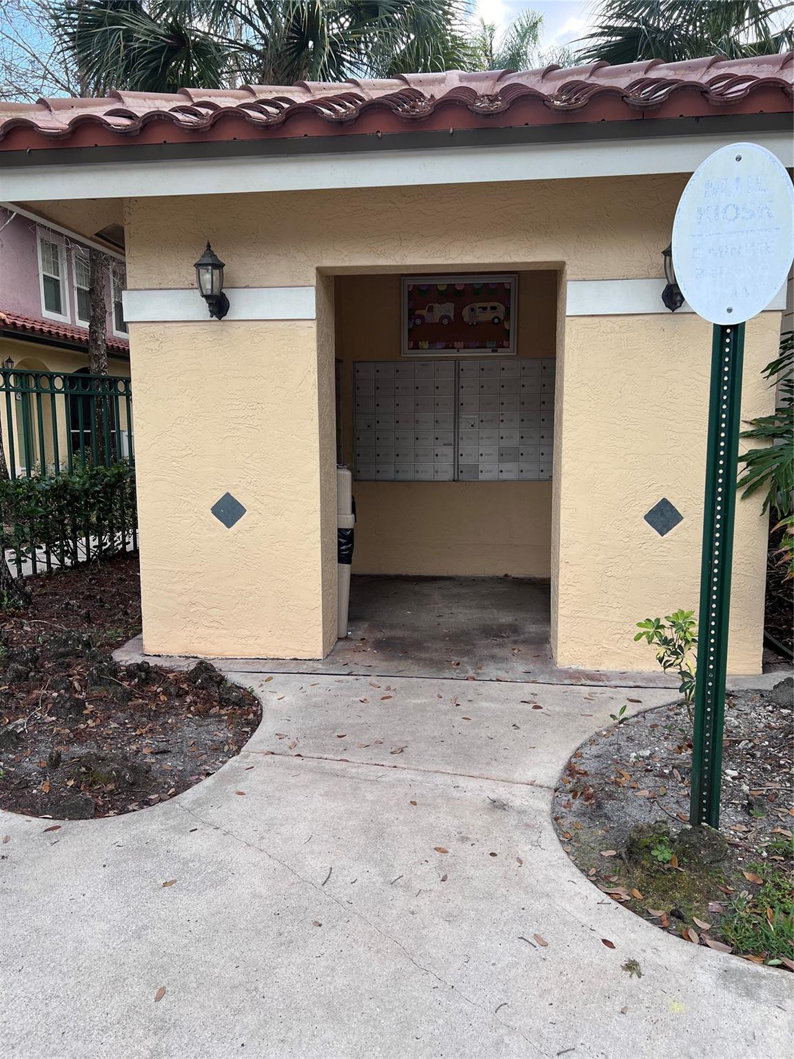 6722 W Sample Rd 6722