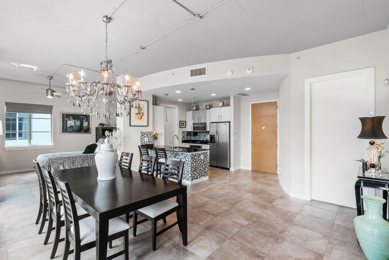 MERIDIAN DELRAY CONDO - Residential