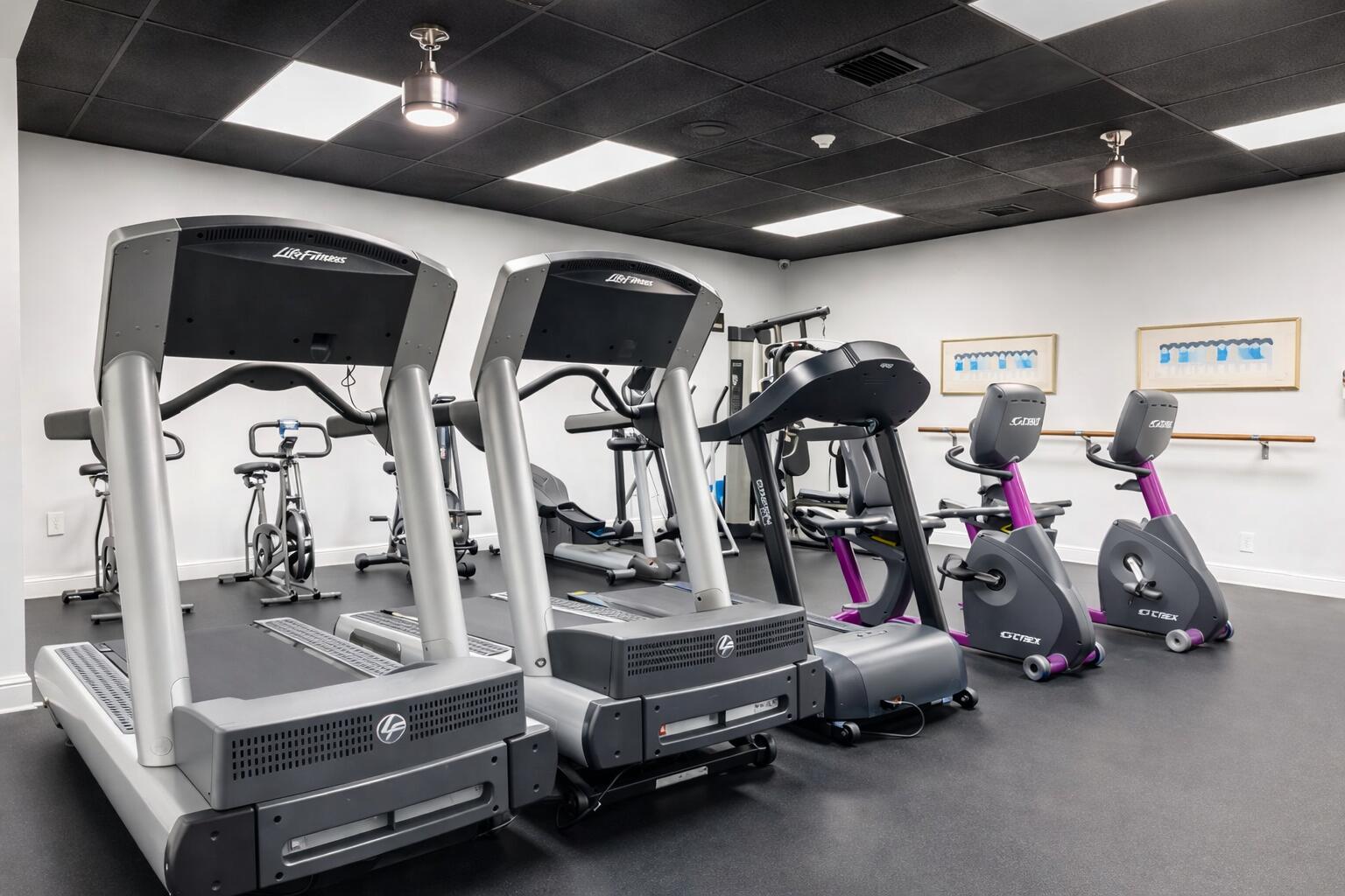 CAMBRIDGE HOUSE - Residential