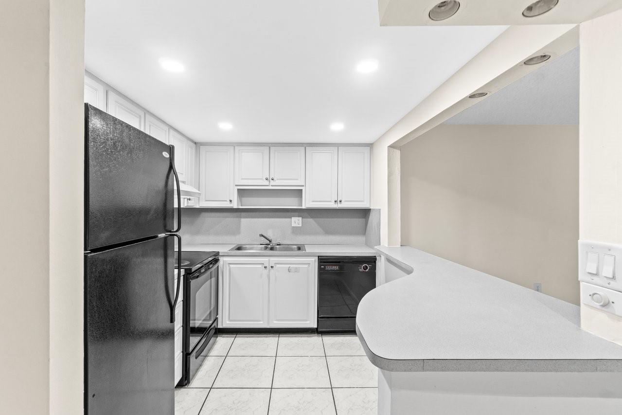253 S Cypress Road 242