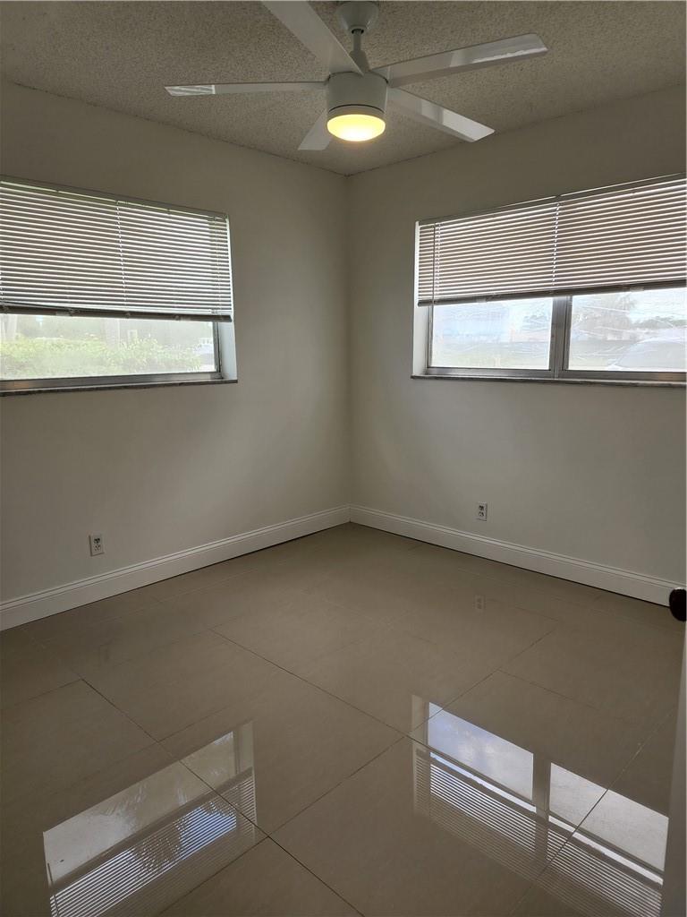 Sandalfoot Blvd Apts Cond - Residential Lease
