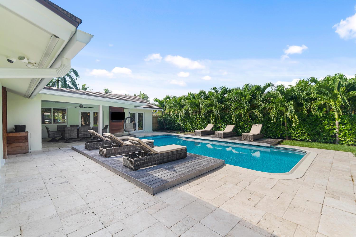 HARBOR EST - Residential