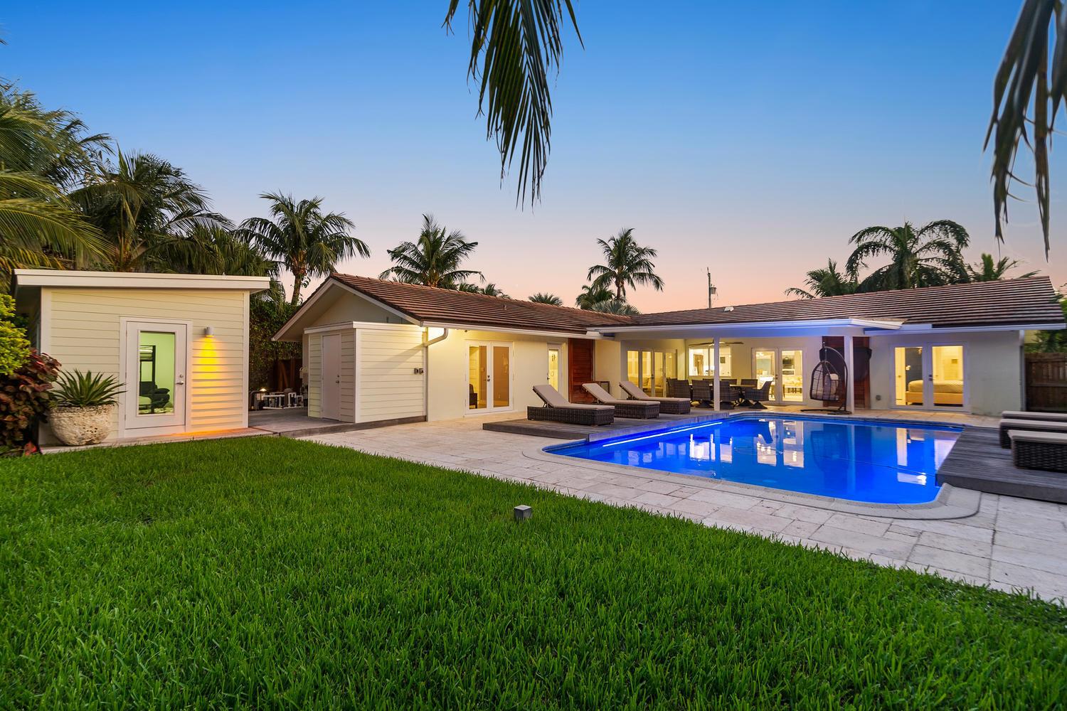 HARBOR EST - Residential