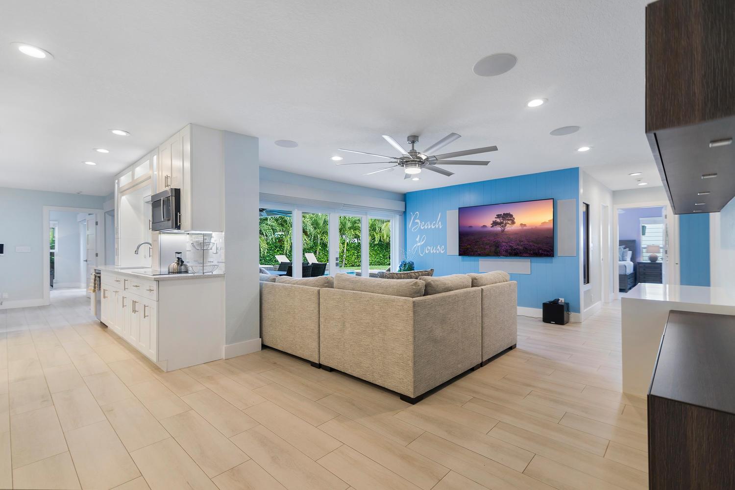 HARBOR EST - Residential