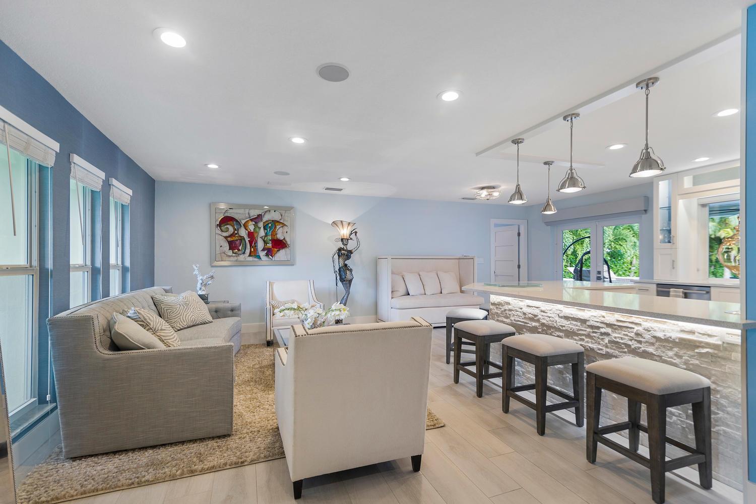 HARBOR EST - Residential