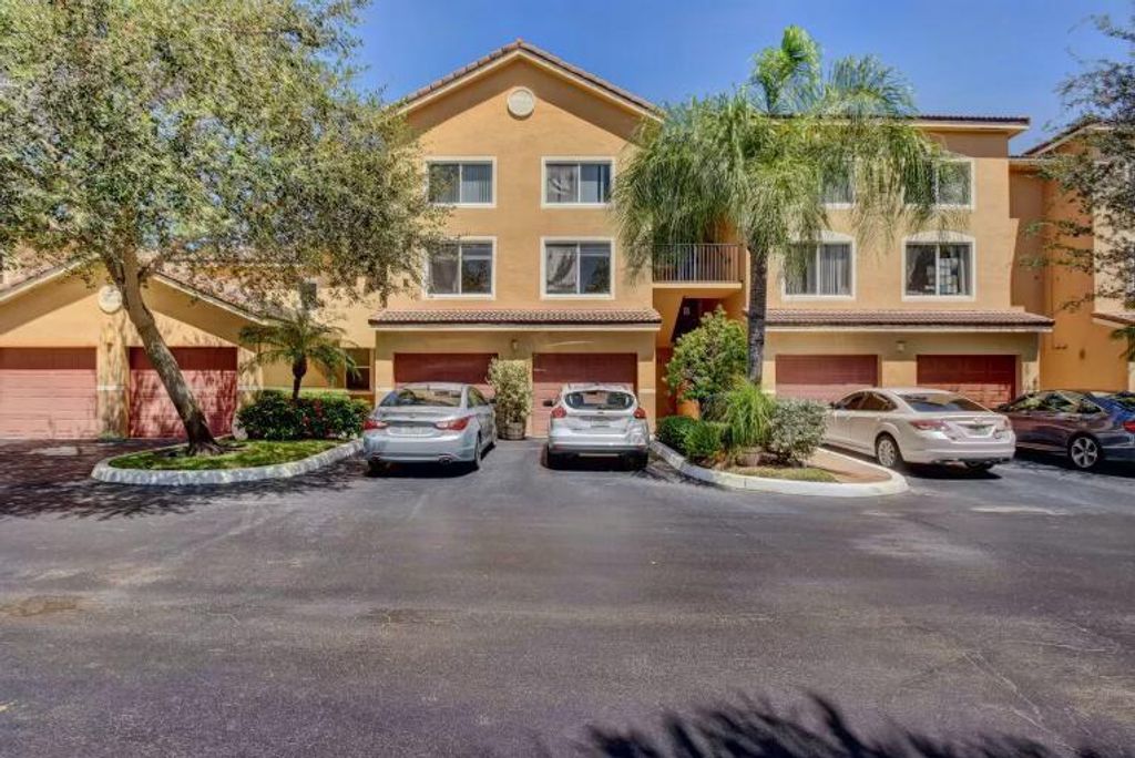 Photo of 300 Scotia 202 Drive #202, Hypoluxo, FL 33462 (MLS # R11025488)