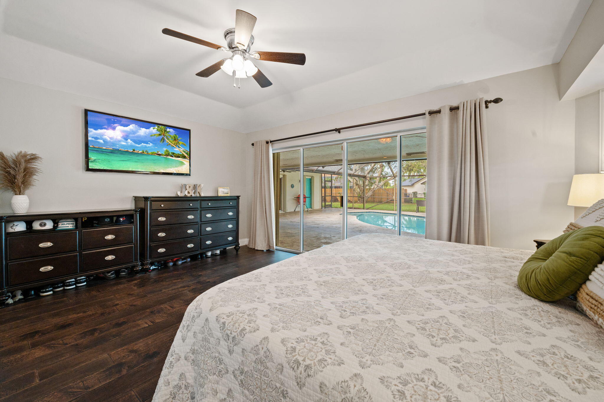 GREENVIEW SHORES 2 OF WELLINGTON - Residential