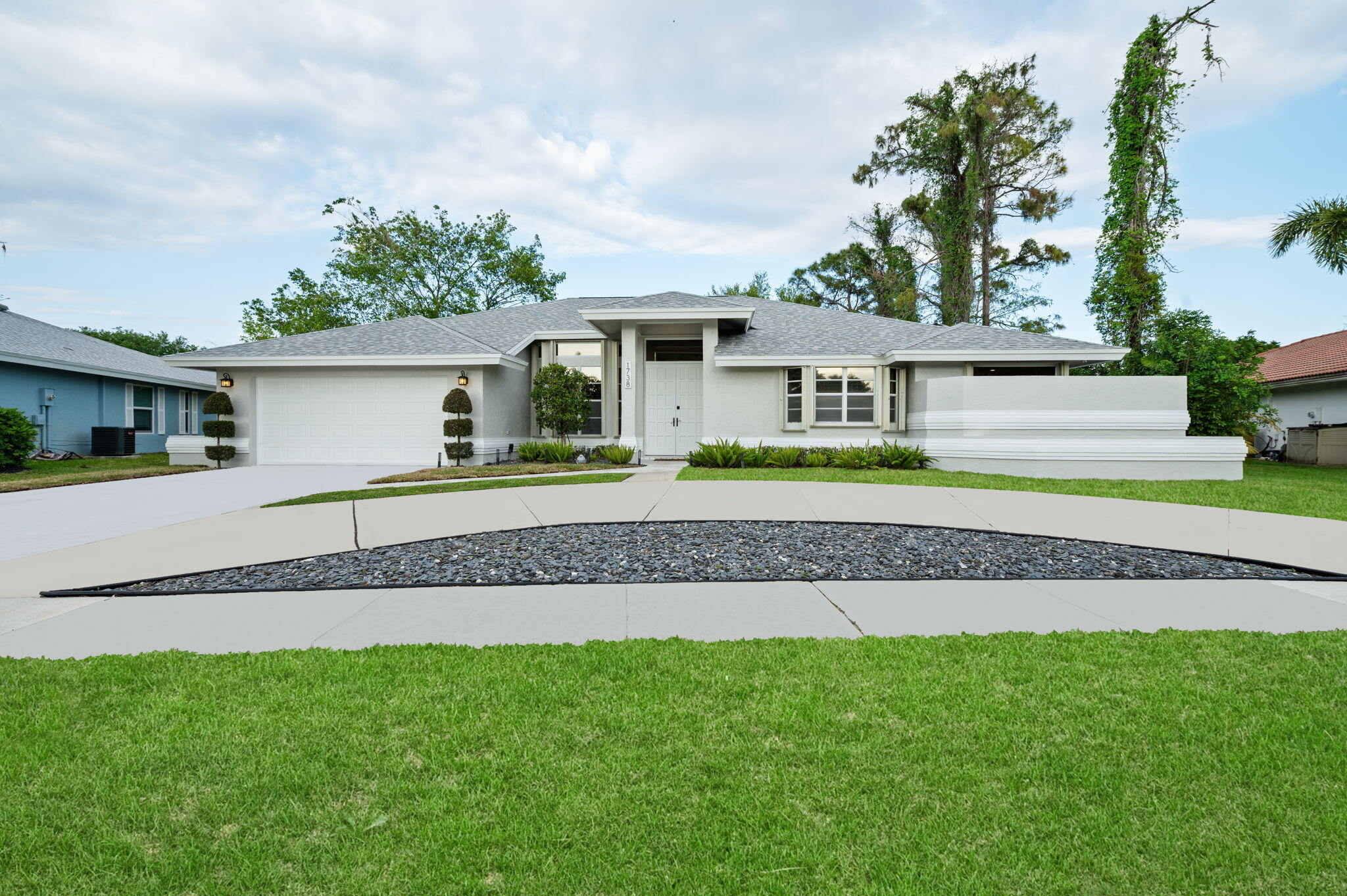 GREENVIEW SHORES 2 OF WELLINGTON - Residential