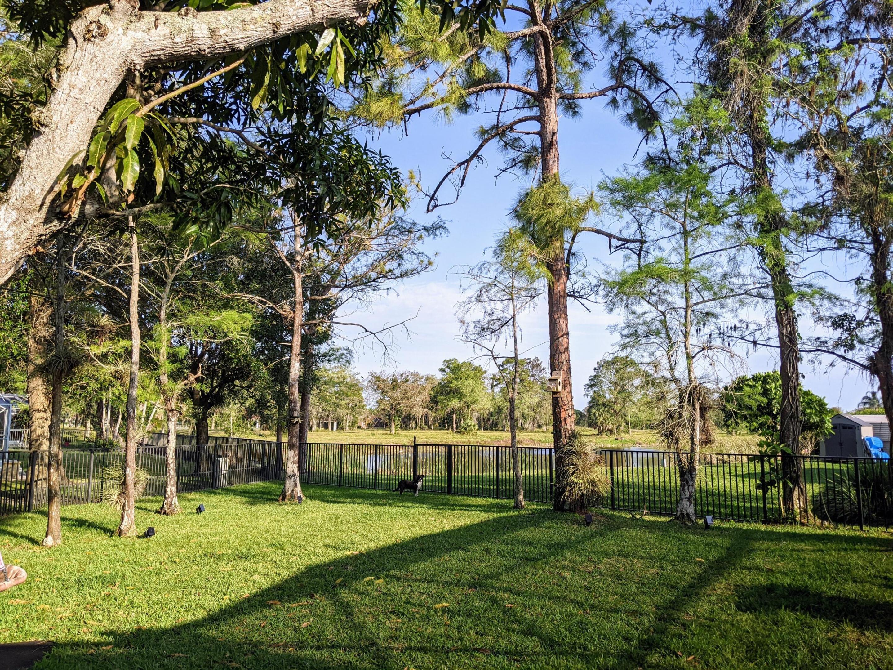 GREENVIEW SHORES 2 OF WELLINGTON - Residential