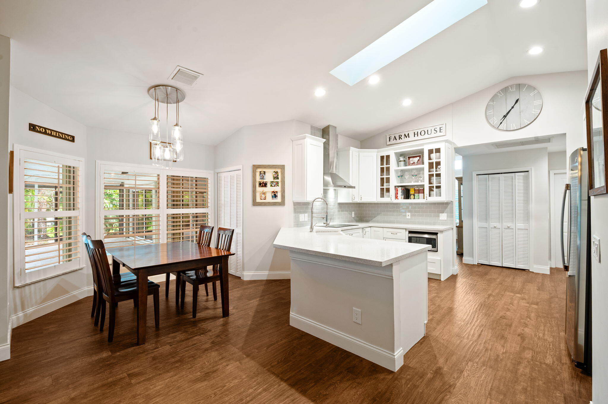 GREENVIEW SHORES 2 OF WELLINGTON - Residential