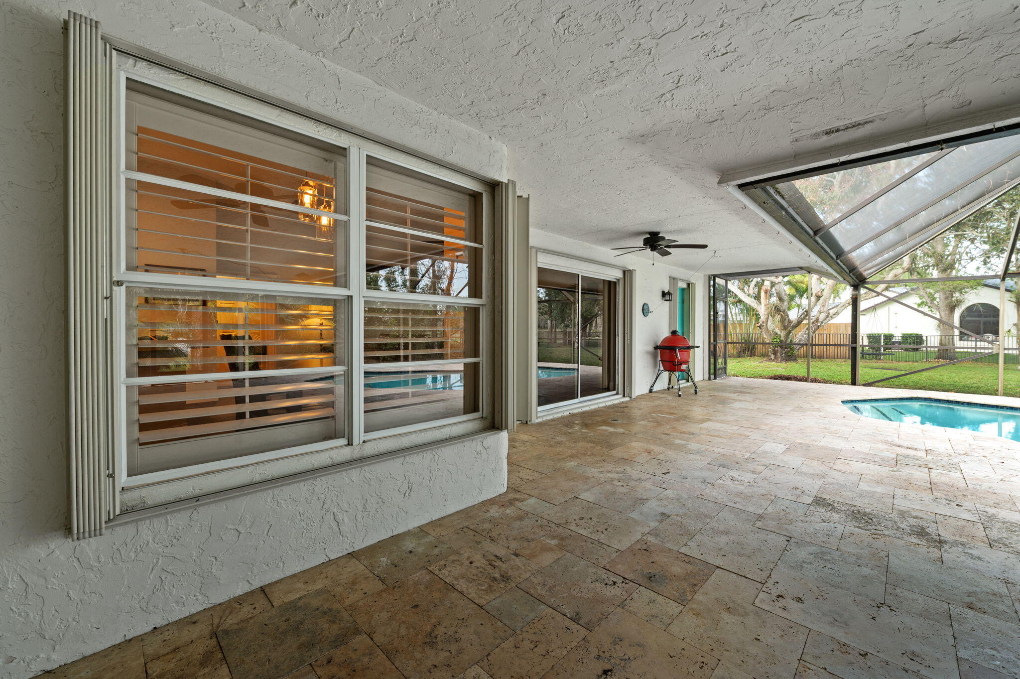 GREENVIEW SHORES 2 OF WELLINGTON - Residential