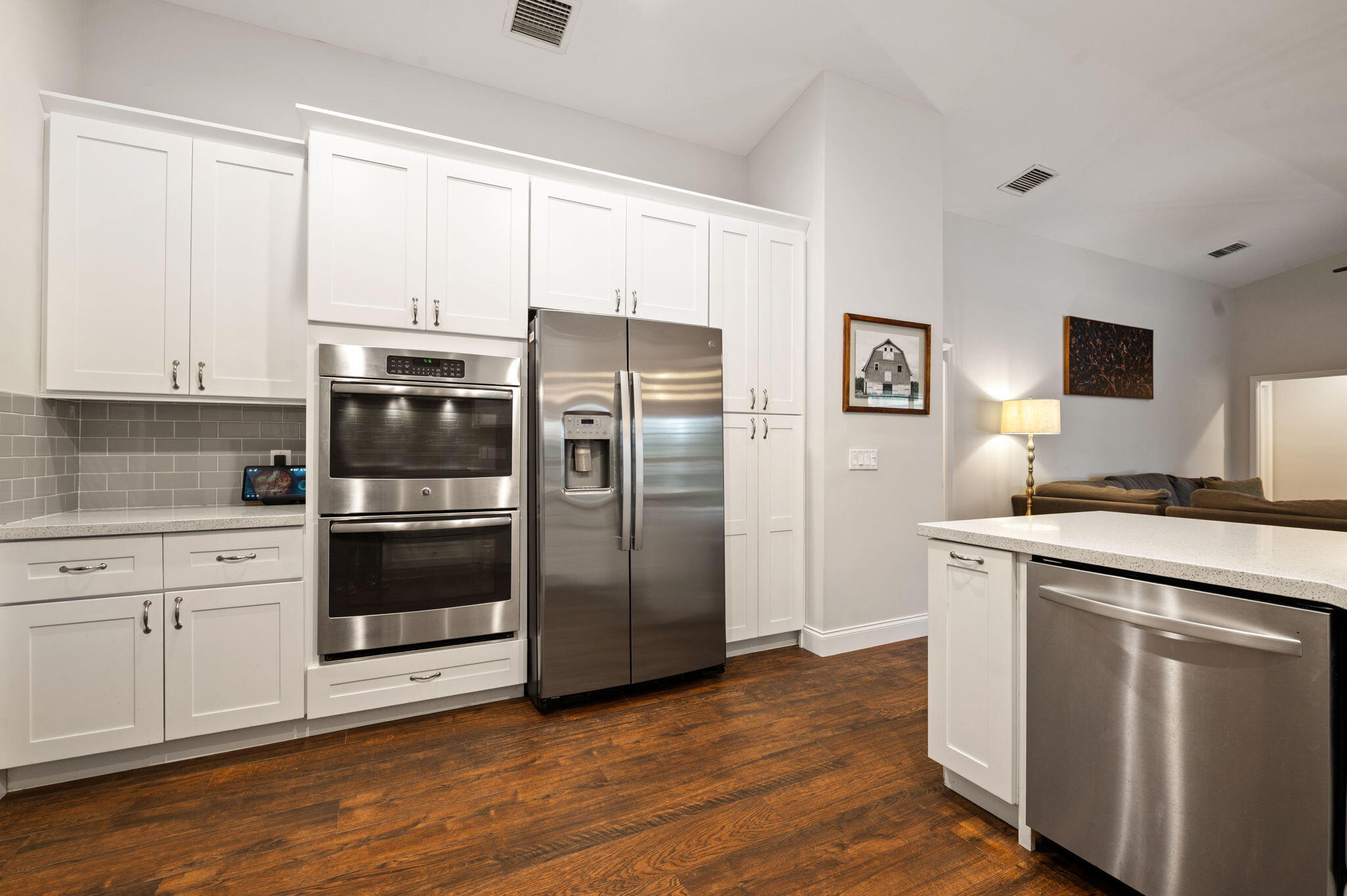 GREENVIEW SHORES 2 OF WELLINGTON - Residential