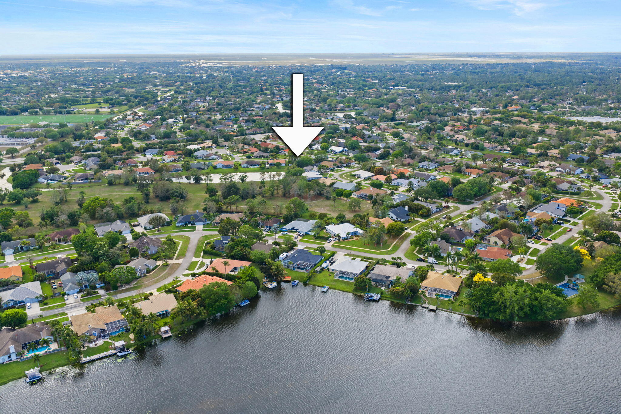 GREENVIEW SHORES 2 OF WELLINGTON - Residential