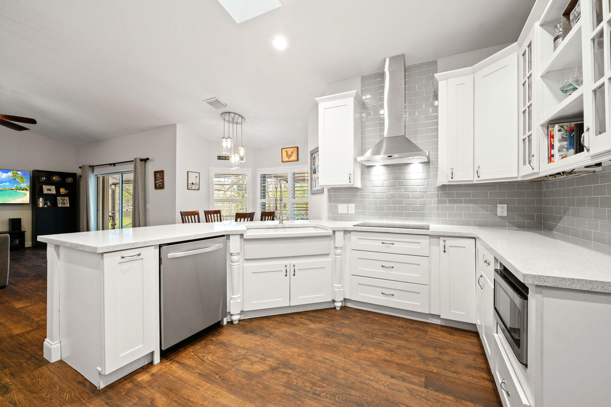 GREENVIEW SHORES 2 OF WELLINGTON - Residential