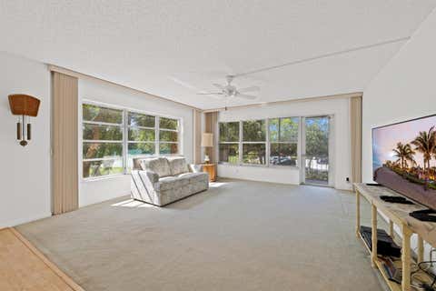 Tiny photo for 10777 W Sample RD #207, Coral Springs, FL 33065 (MLS # B26044732)