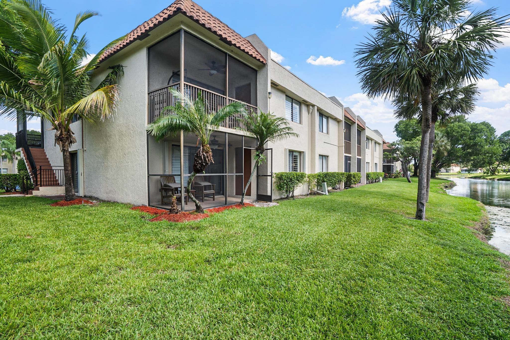 RACQUET CLUB APARTMENTS - Residential