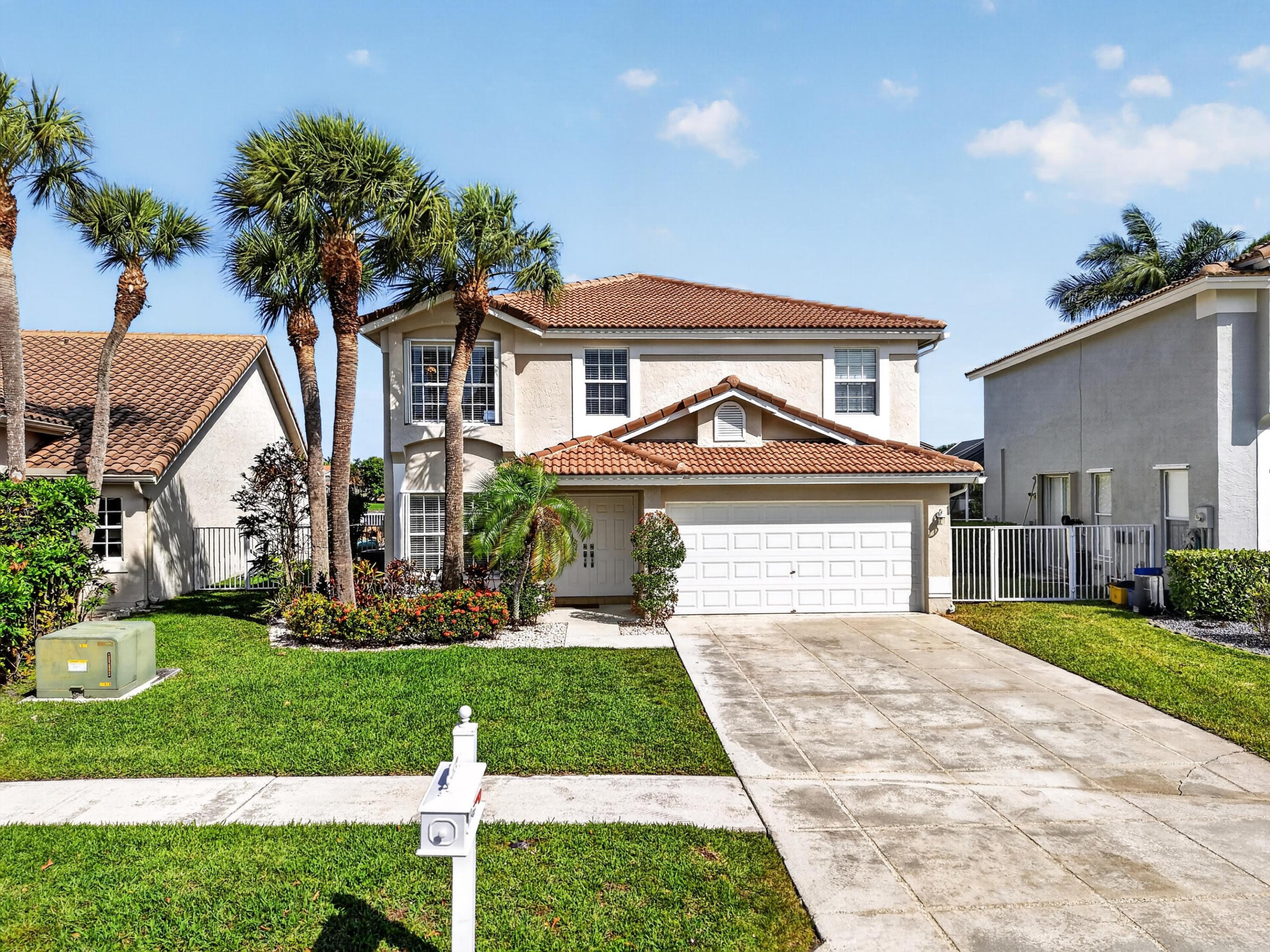 BOCA CHASE/CORAL BAY - Residential