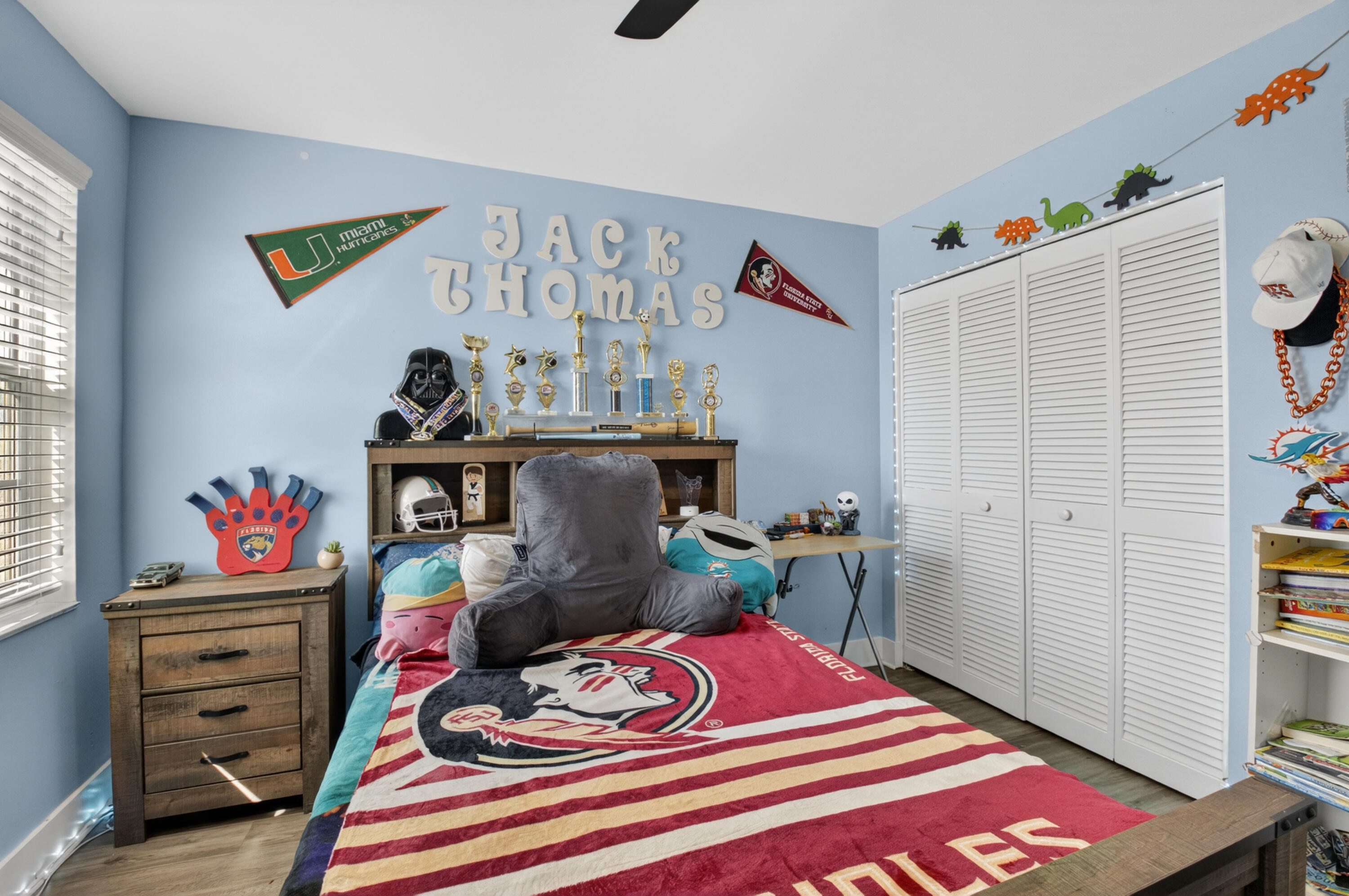 BOCA CHASE/CORAL BAY - Residential