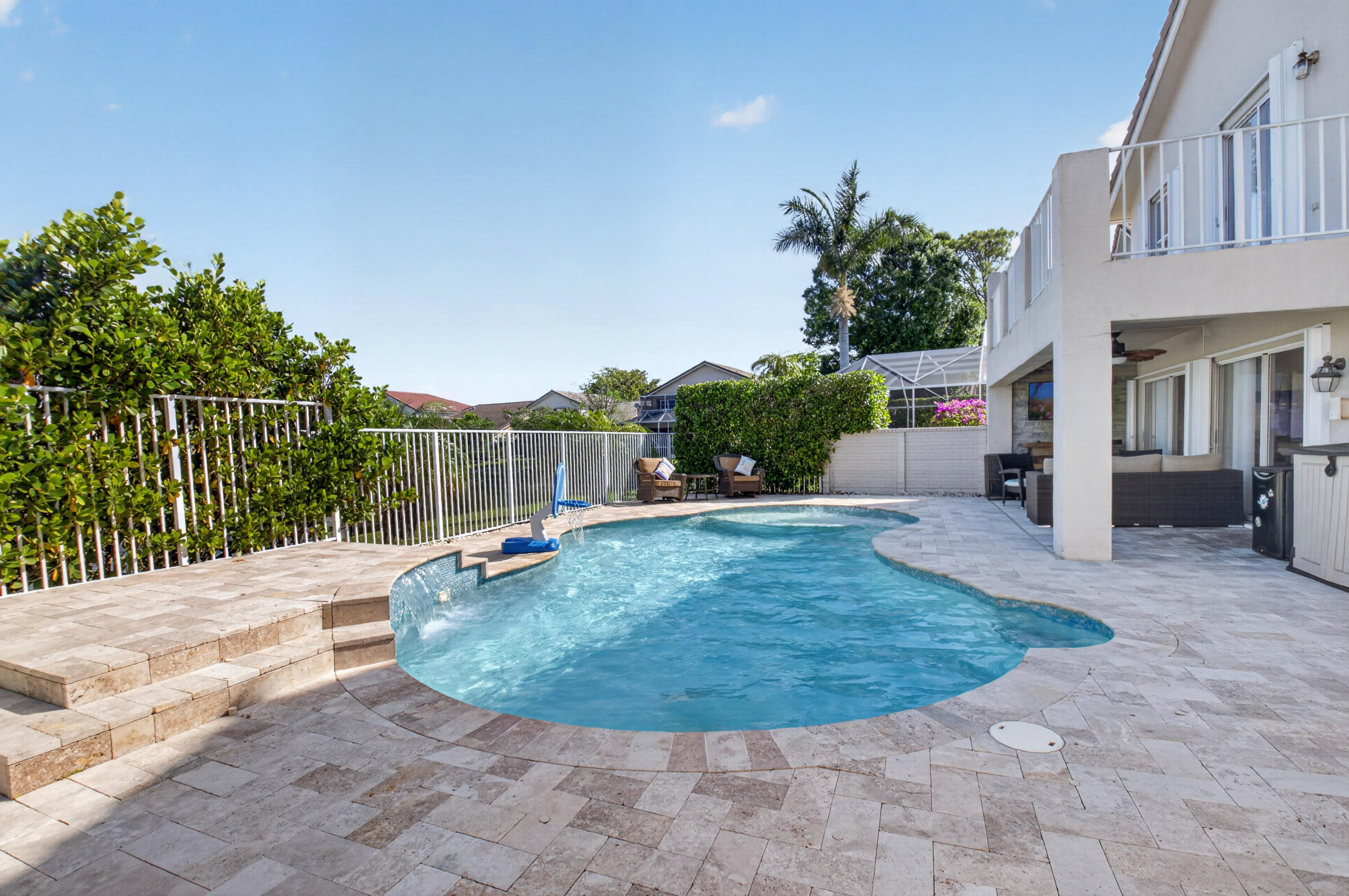 BOCA CHASE/CORAL BAY - Residential