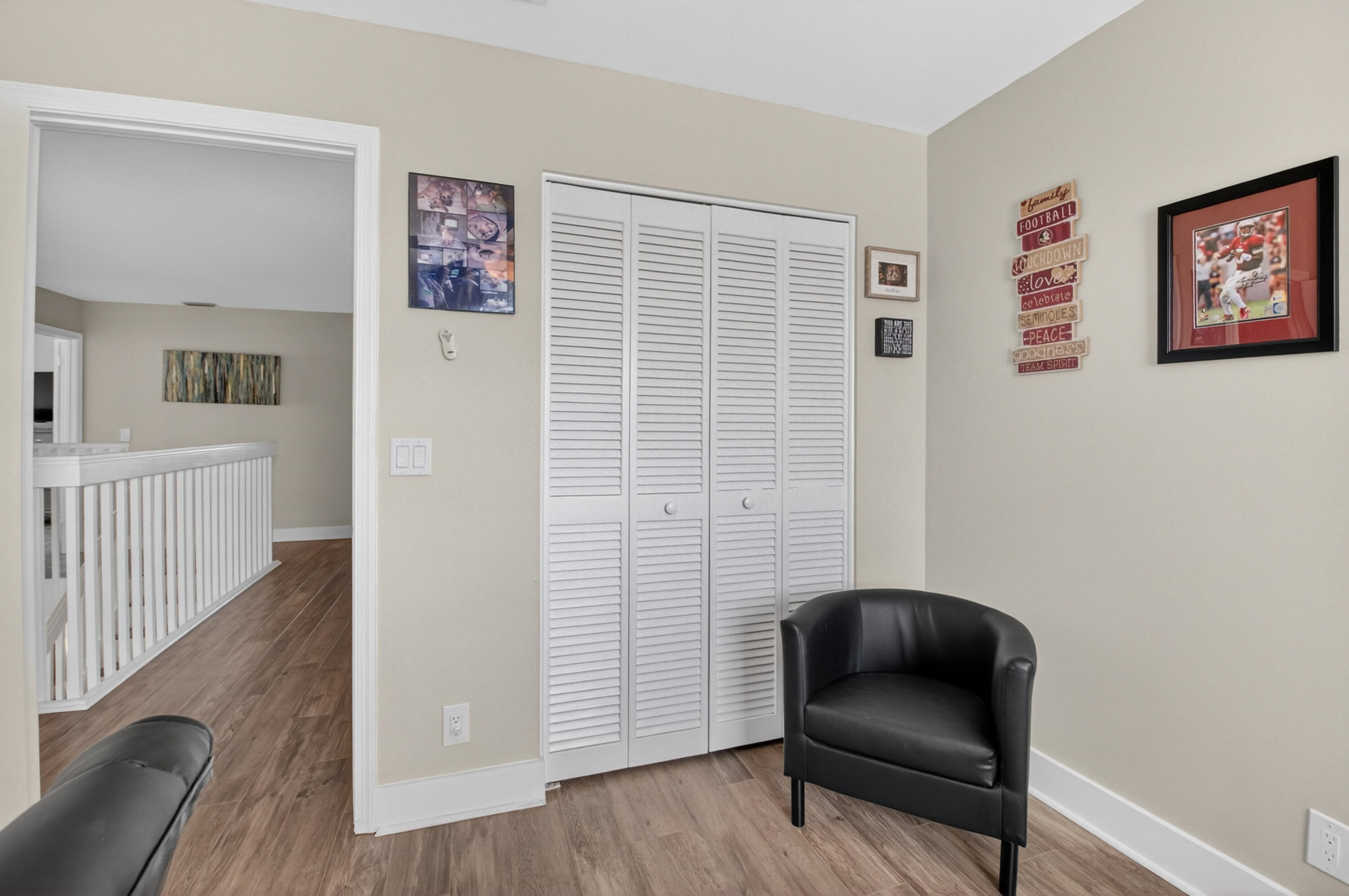 BOCA CHASE/CORAL BAY - Residential