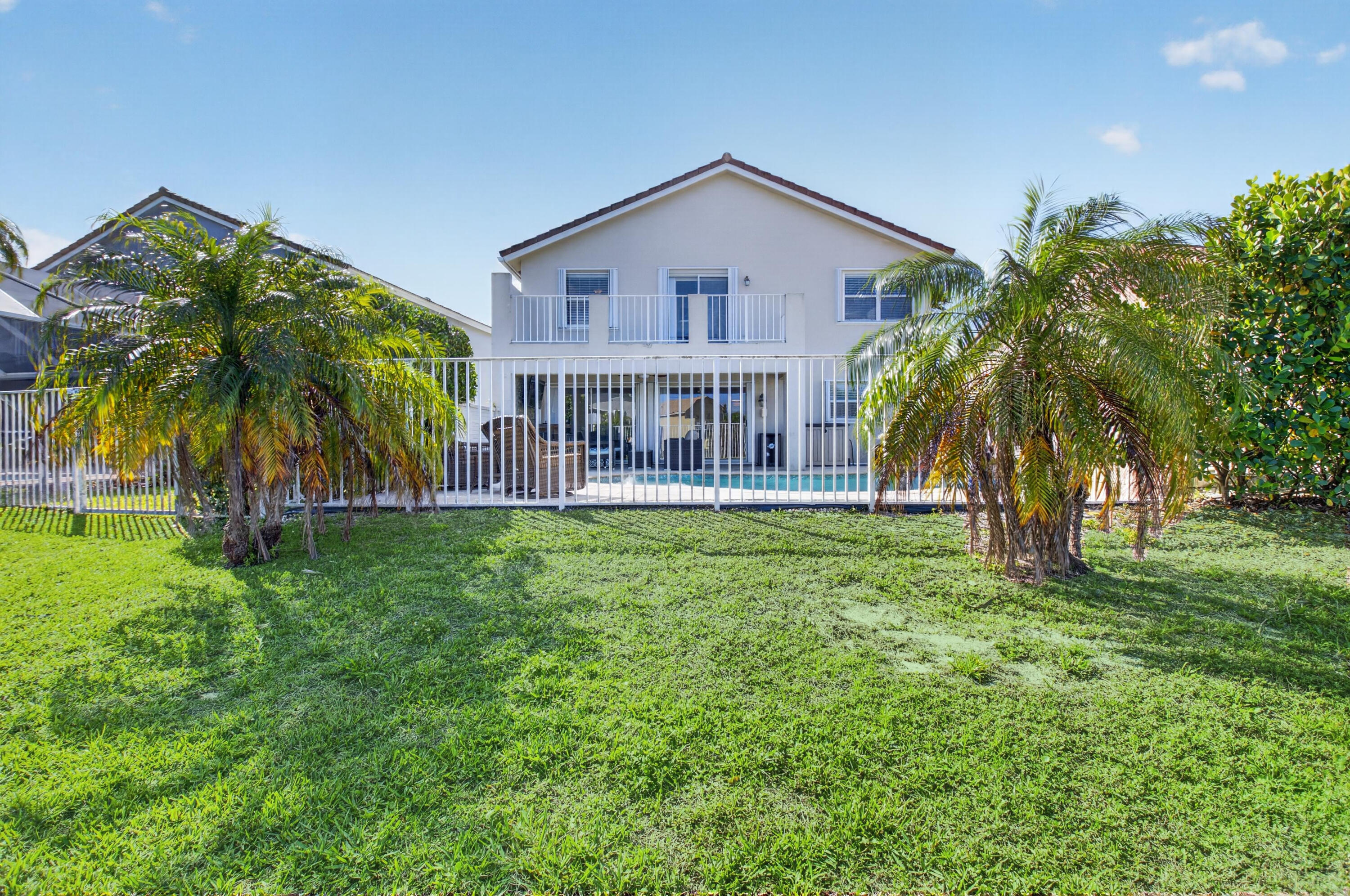 BOCA CHASE/CORAL BAY - Residential