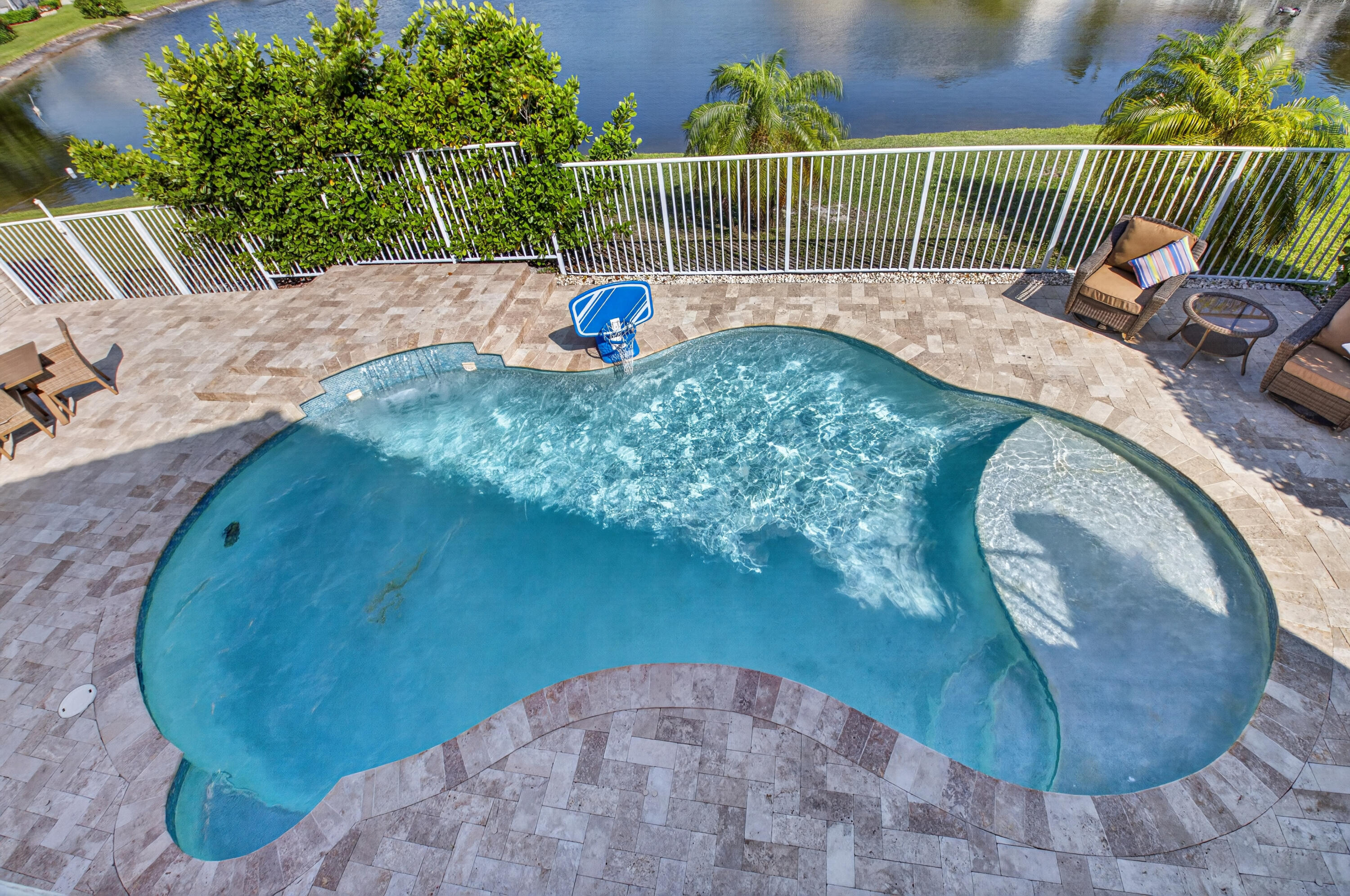 BOCA CHASE/CORAL BAY - Residential