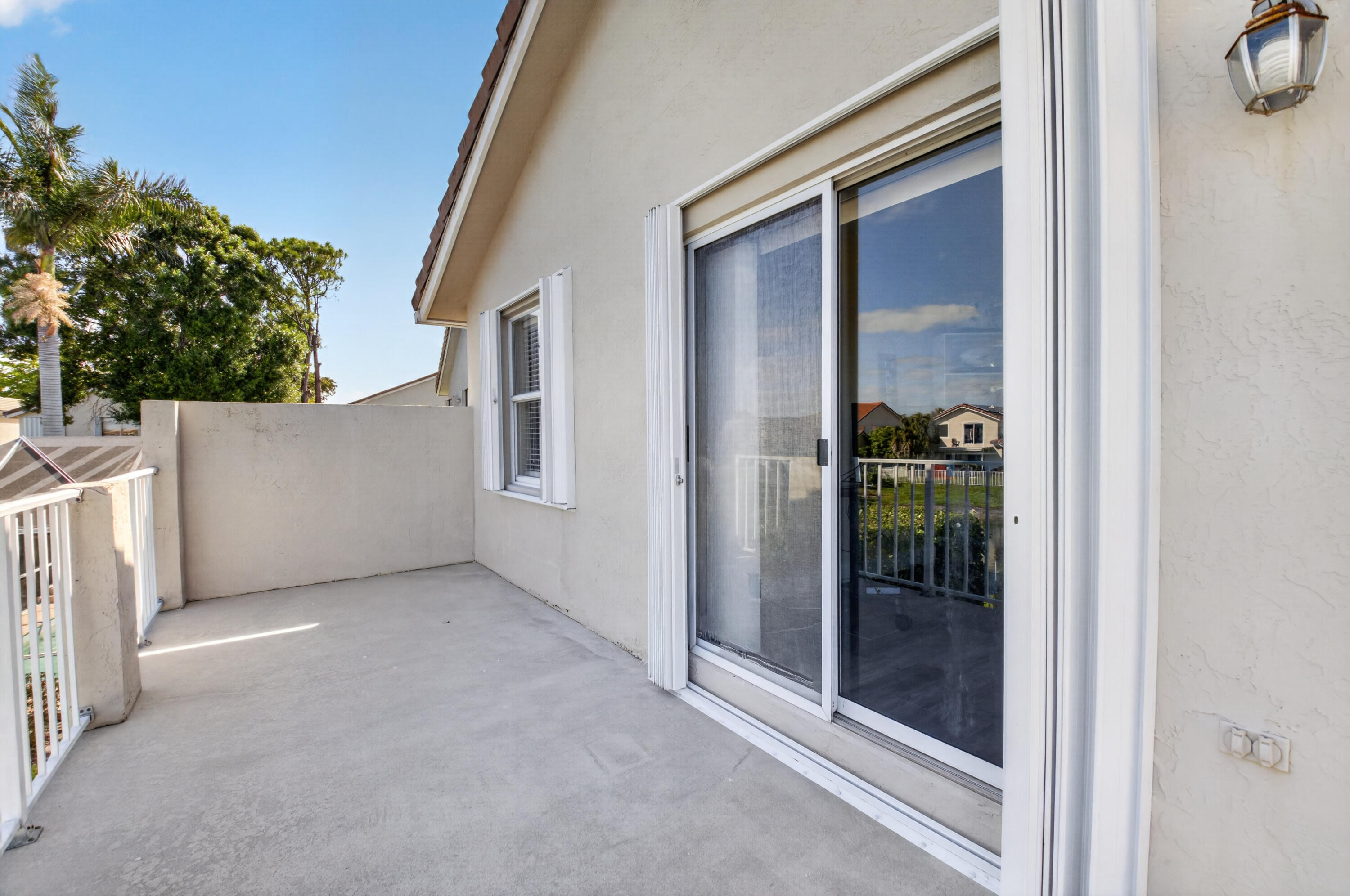 BOCA CHASE/CORAL BAY - Residential