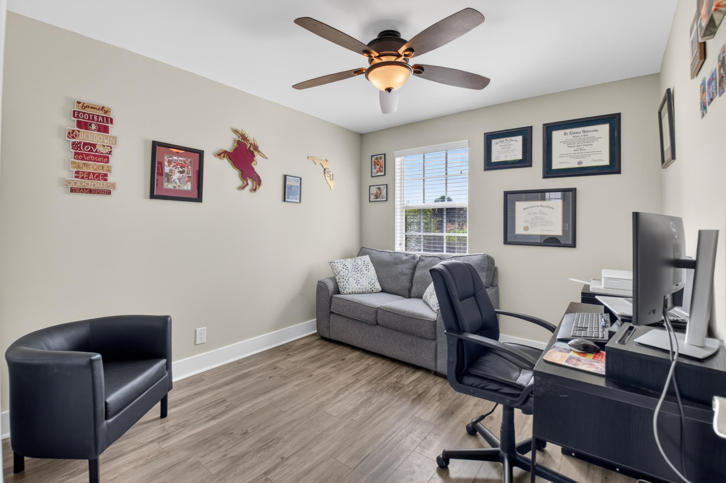 BOCA CHASE/CORAL BAY - Residential