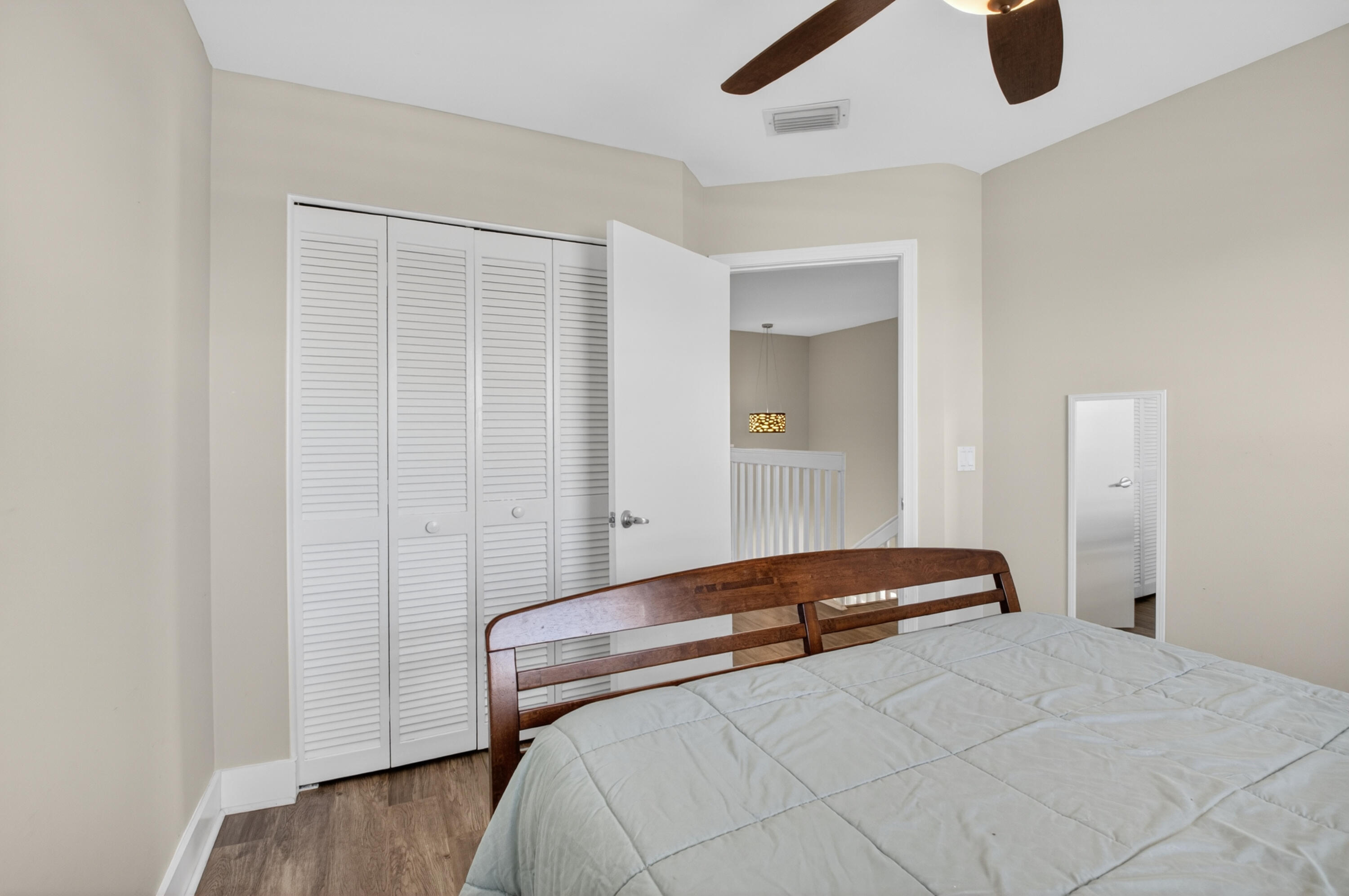 BOCA CHASE/CORAL BAY - Residential