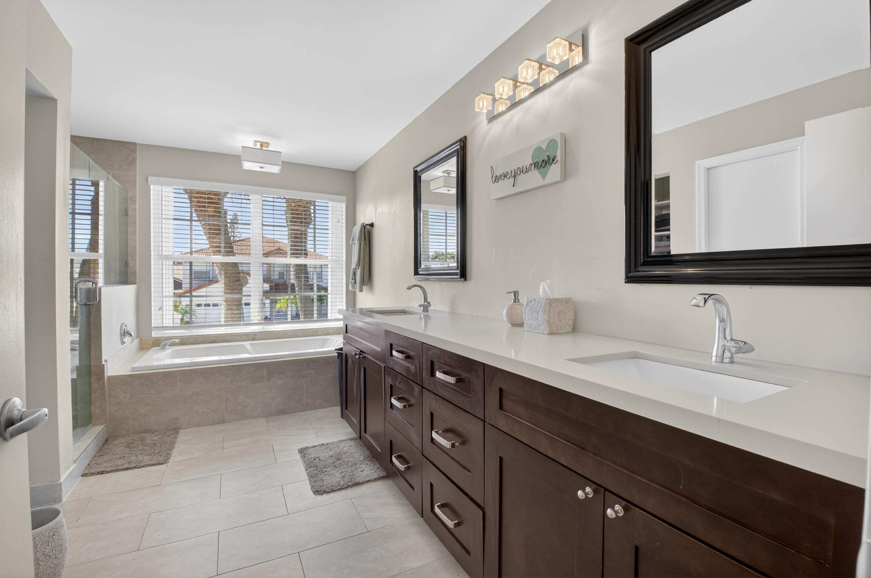 BOCA CHASE/CORAL BAY - Residential