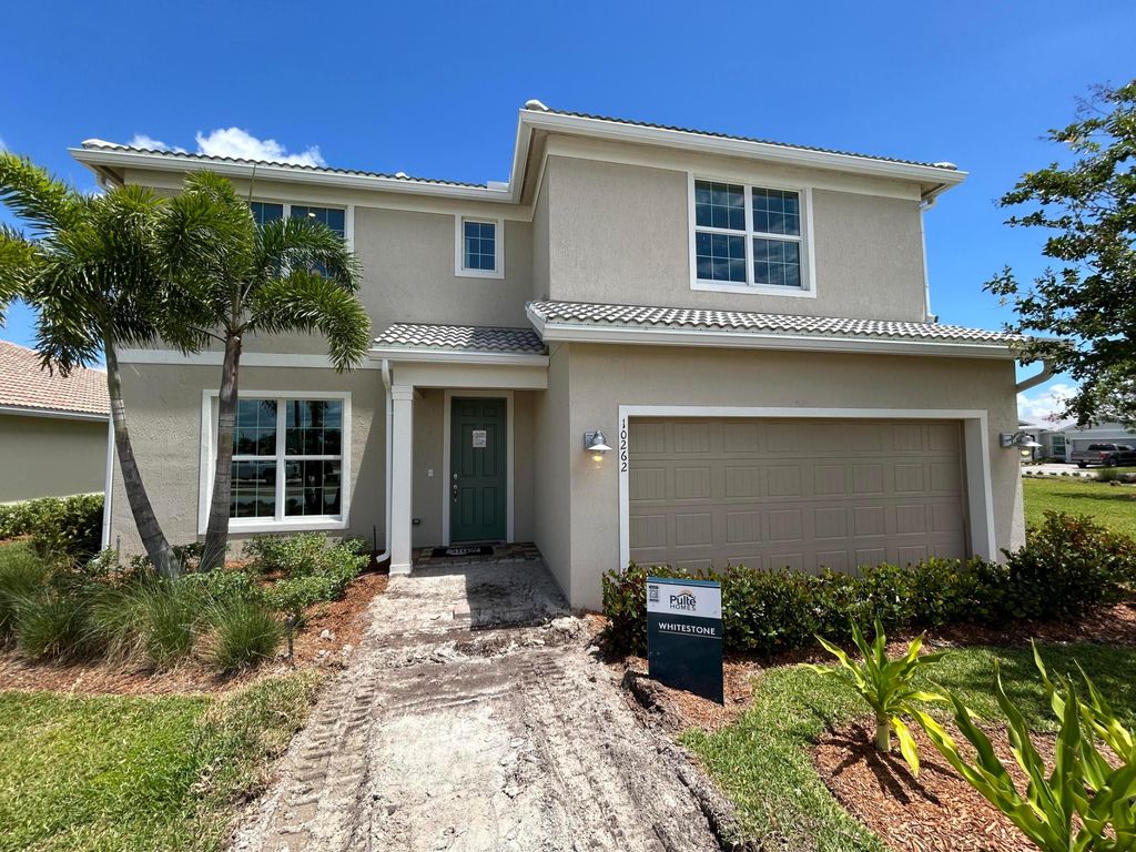Photo of 10262 SW Captiva Drive #211, Port Saint Lucie, FL 34987 (MLS # R10984244)