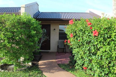 149 Lake Gloria Drive West Palm Beach FL 33411