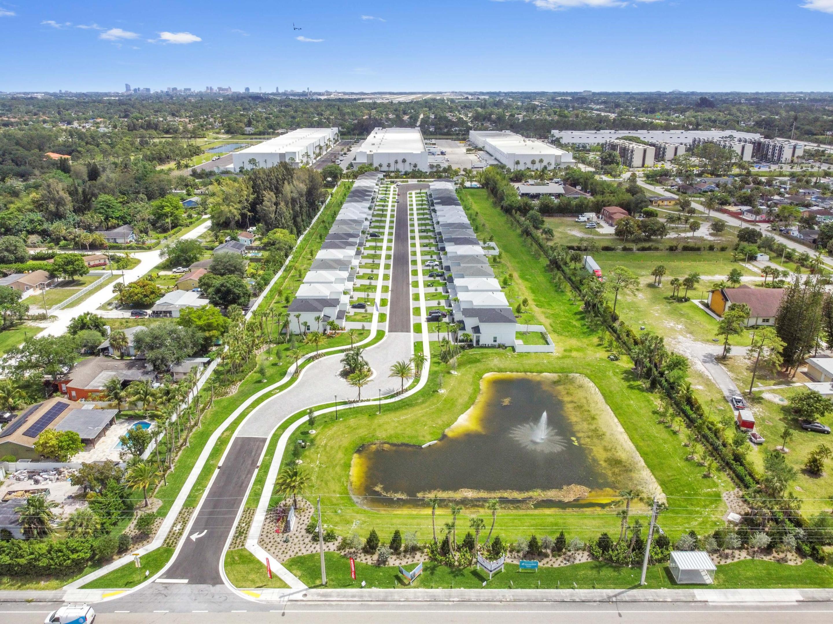 SYMPHONY PLACE - Residential