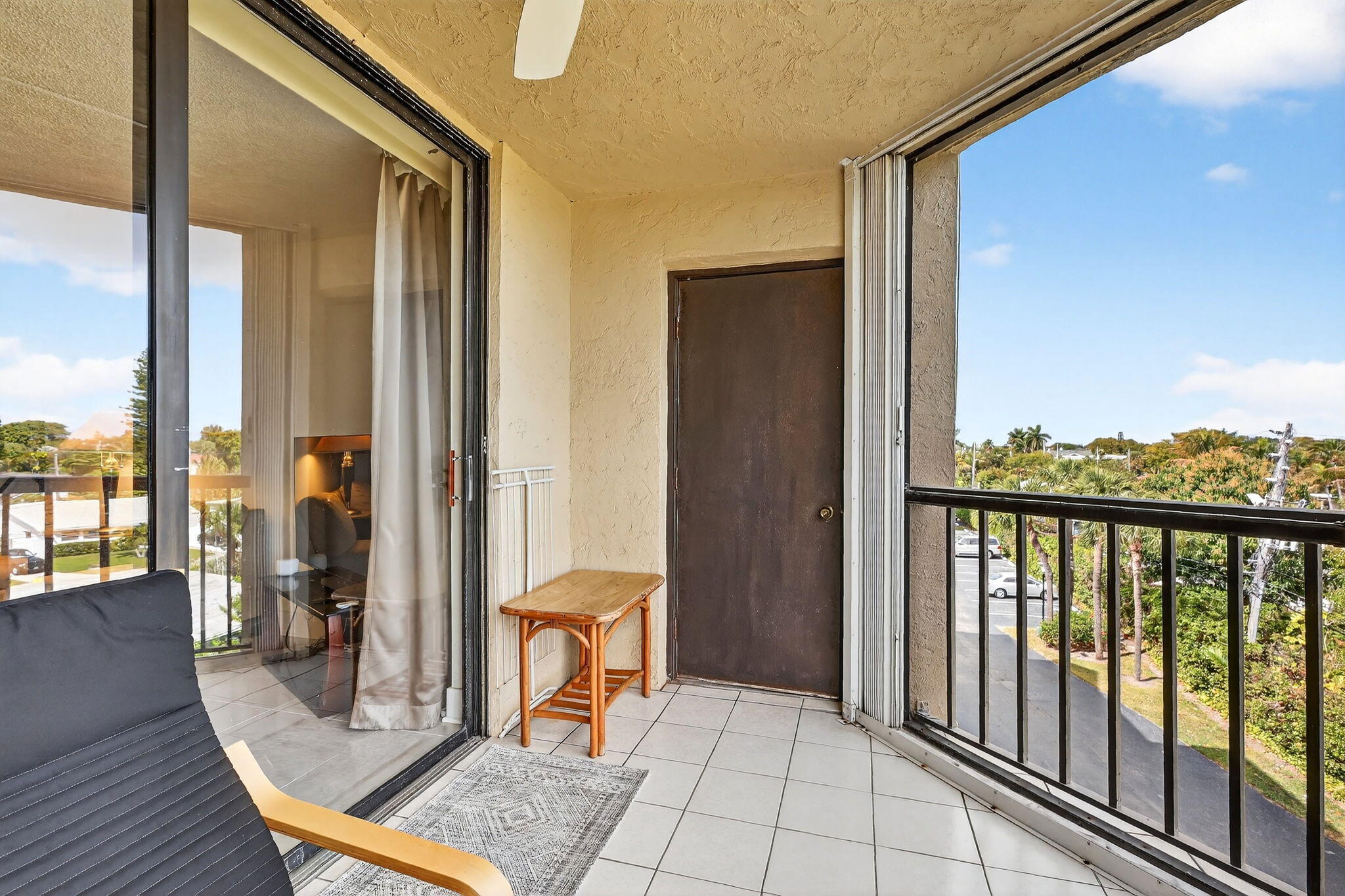 HIDDEN HARBOUR OF THE PALM BEACHES CONDOMINIUMS - Residential