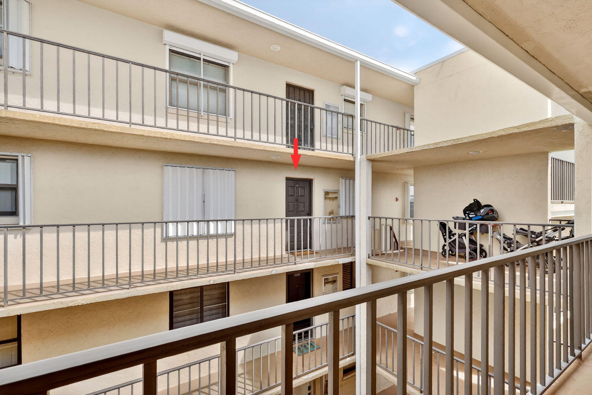 HIDDEN HARBOUR OF THE PALM BEACHES CONDOMINIUMS - Residential