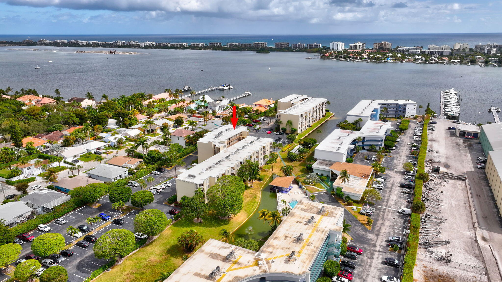 HIDDEN HARBOUR OF THE PALM BEACHES CONDOMINIUMS - Residential