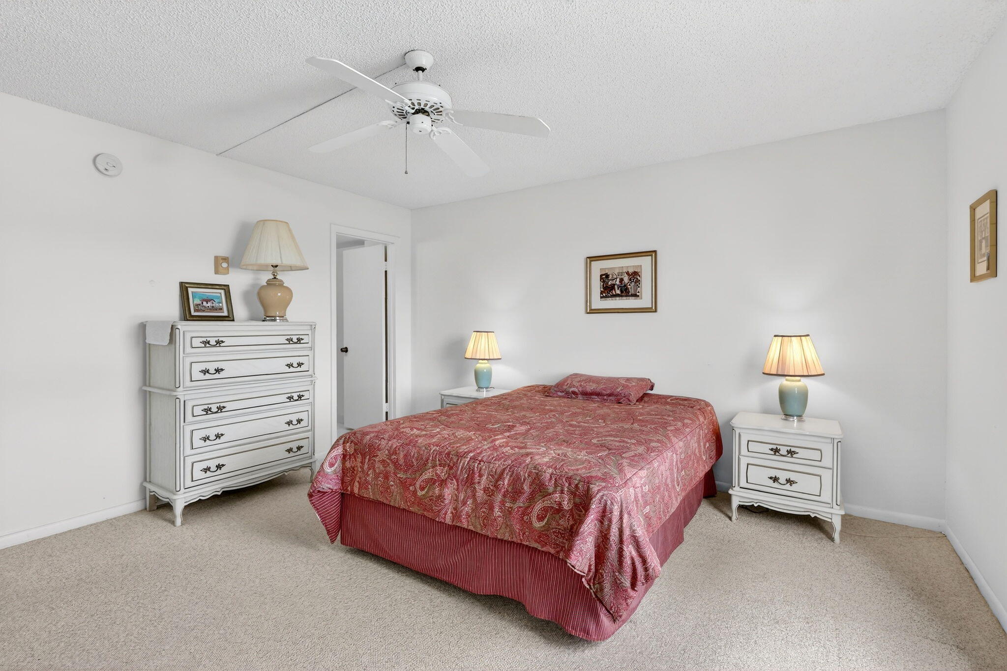 HIDDEN HARBOUR OF THE PALM BEACHES CONDOMINIUMS - Residential