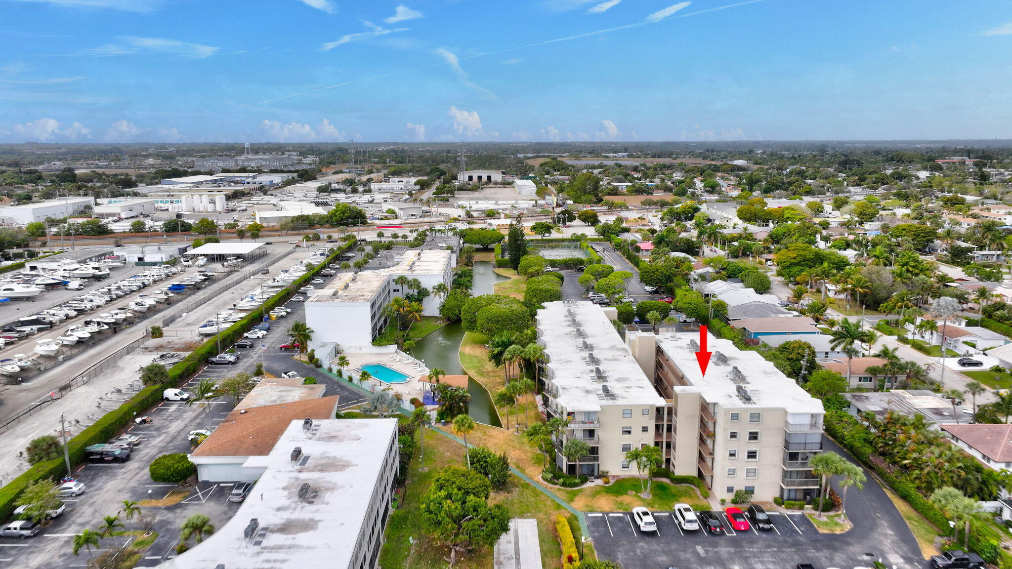 HIDDEN HARBOUR OF THE PALM BEACHES CONDOMINIUMS - Residential