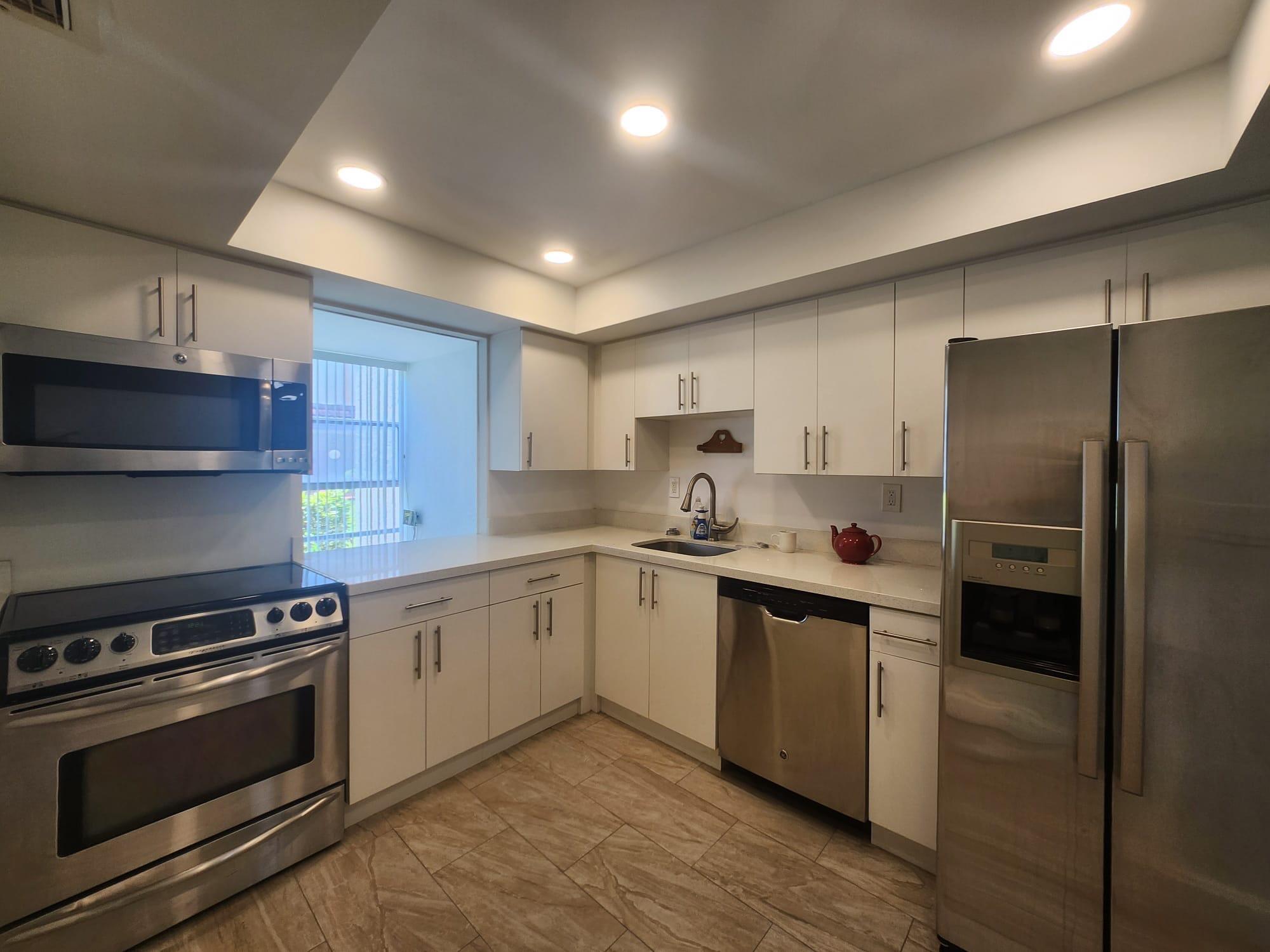 DESOTO PARK CONDO - Residential Lease