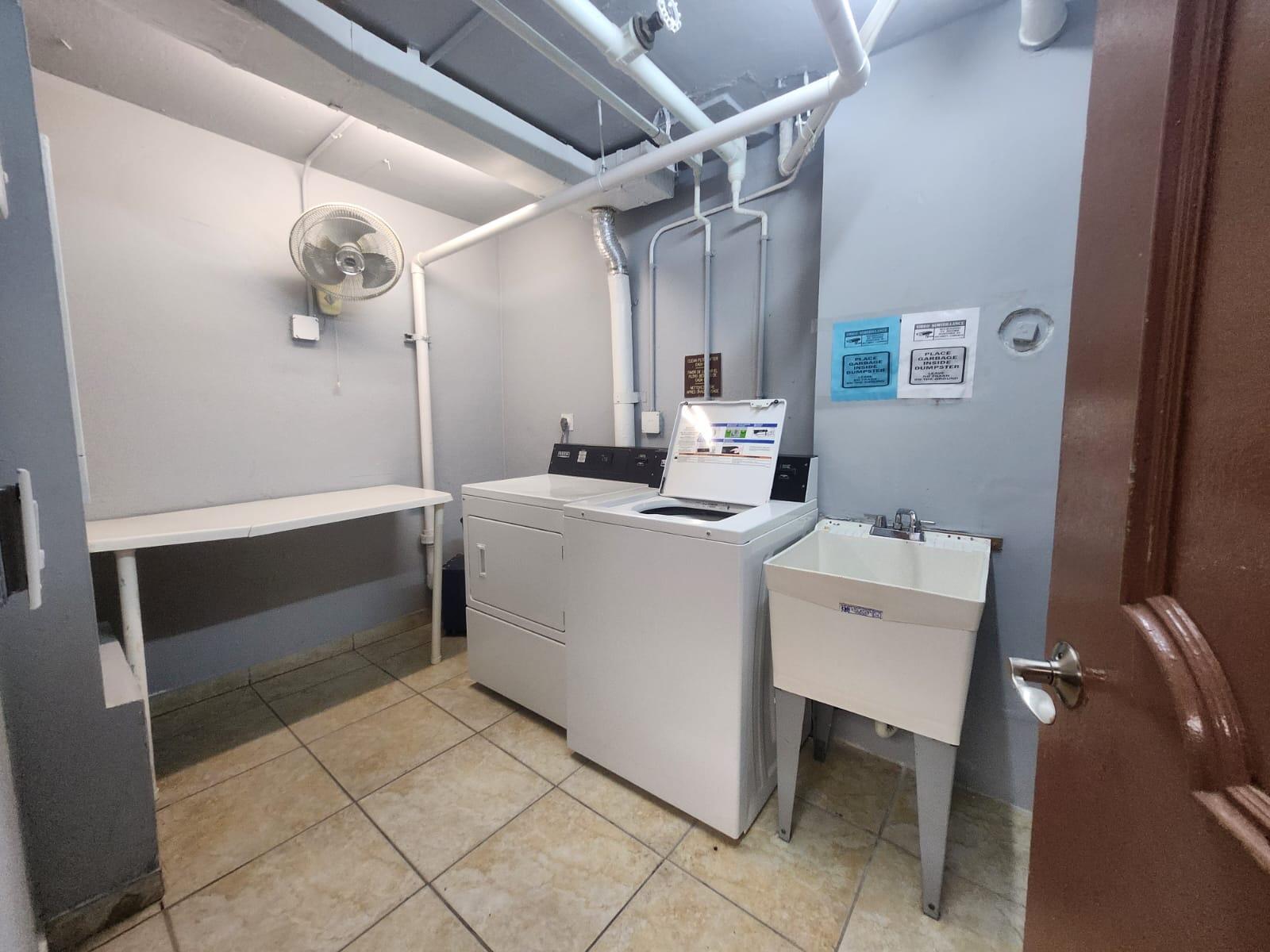 DESOTO PARK CONDO - Residential Lease