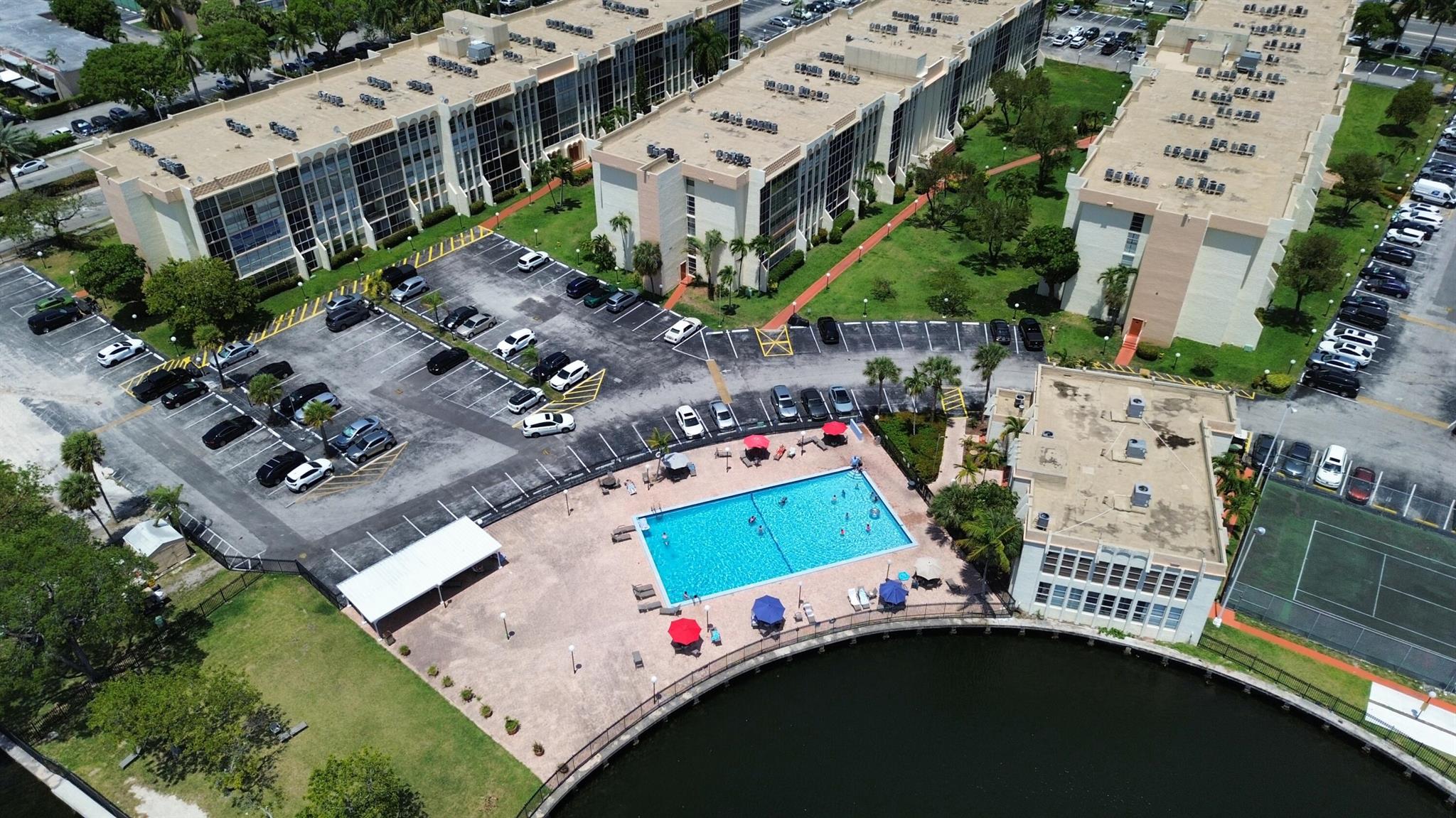 DESOTO PARK CONDO - Residential Lease