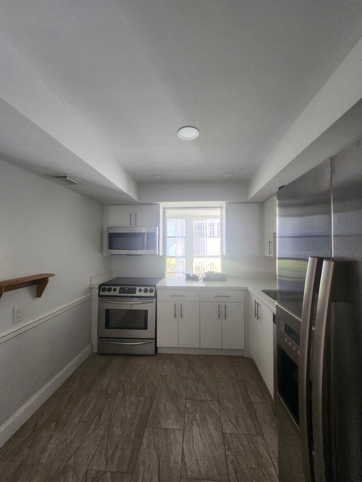 DESOTO PARK CONDO - Residential Lease