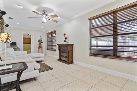 Single Family Residence in Margate FL 181 75th Ave Ave 9.jpg