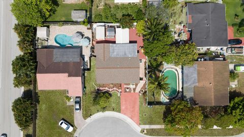 Single Family Residence in Margate FL 181 75th Ave Ave 35.jpg