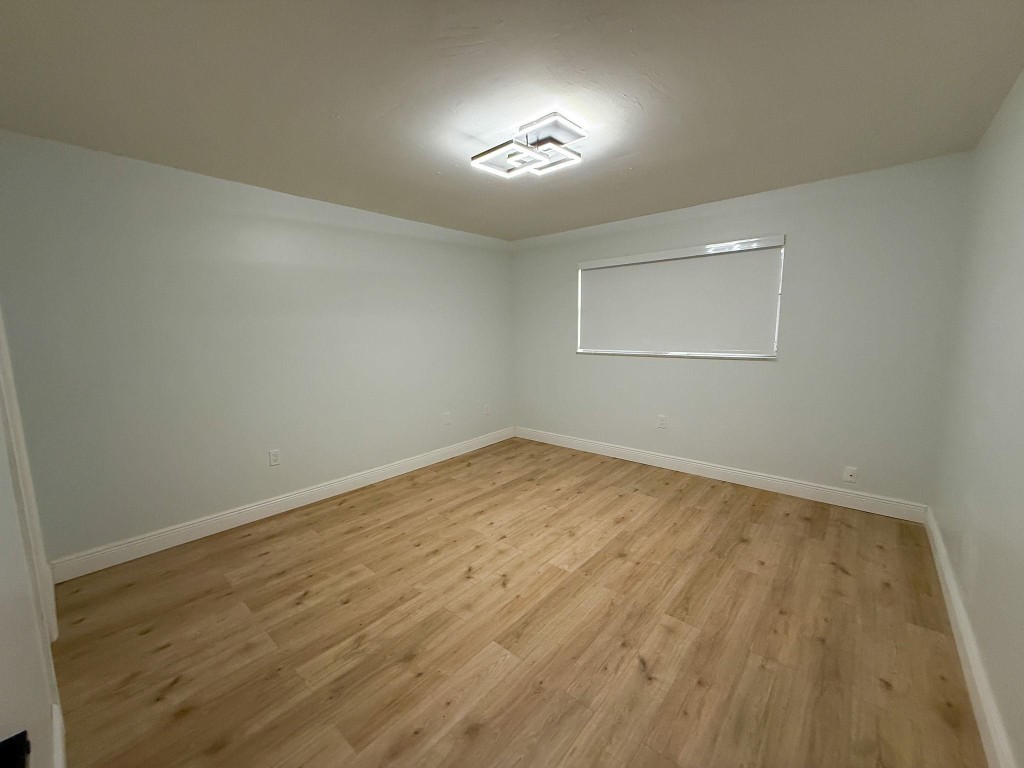 Pine island rd - Residential